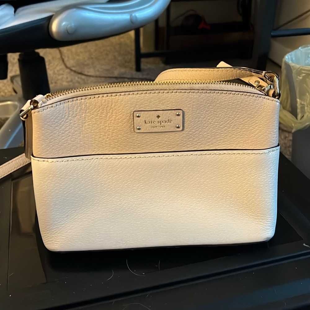 Kate Spade Bag - Cream/White